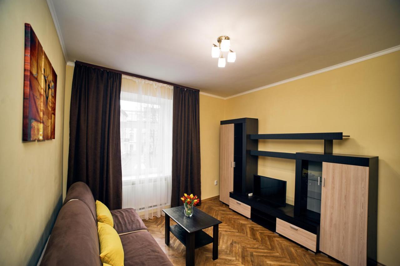 Apartments Near Potocki Palace Liov Exterior foto